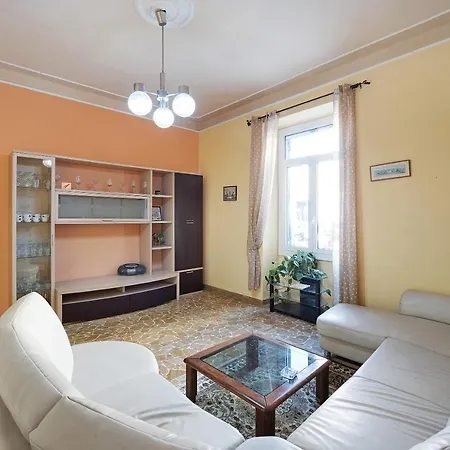 Holiday home Casa Amira